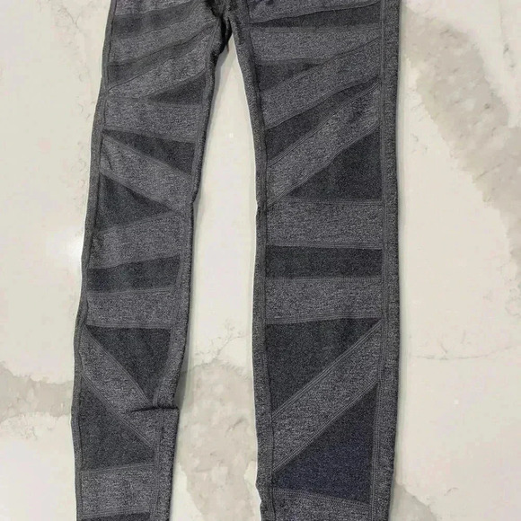 Lululemon Women Wunder Under HR 7/8 Tight *SE Tech Luxtreme Gray Women’s Size 4 - Picture 2 of 7